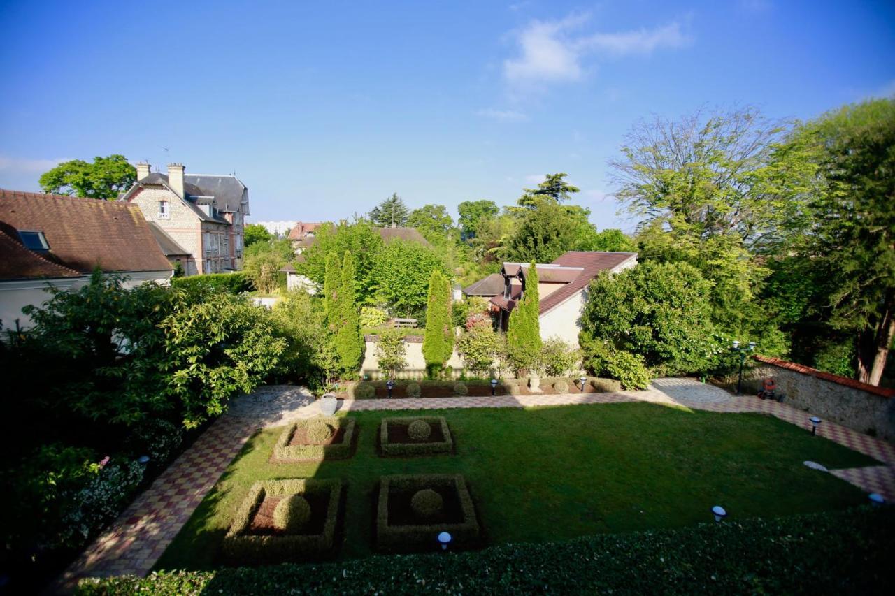 サン＝ジェルマン＝アン＝レー Le Talisman Bed & Breakfast エクステリア 写真