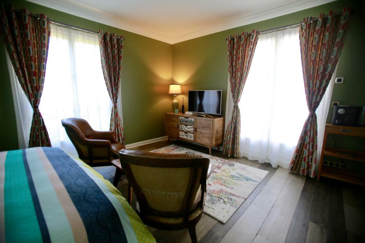 サン＝ジェルマン＝アン＝レー Le Talisman Bed & Breakfast エクステリア 写真